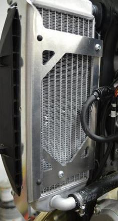 ENDURO ENGINEERING Aluminium-Kühlerschutz (Paar) für KTM SX-F 16-18 / EXC-F 17-19 / Husqvarna FC/TC