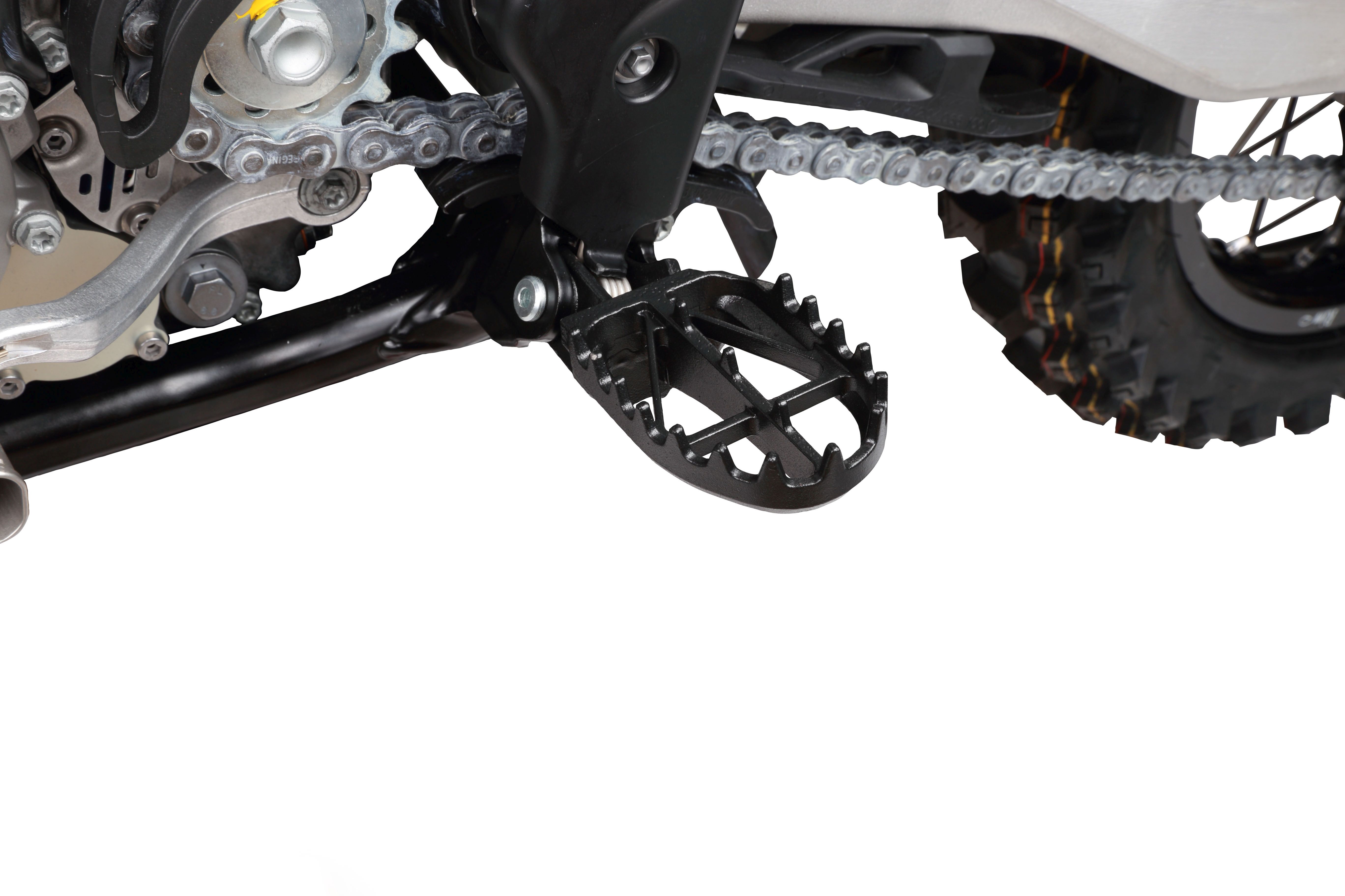 DRC Fußrasten (Paar) breit für KTM/GasGas/HVA SX 16-22 / EXC 17-23, standard, schwarz