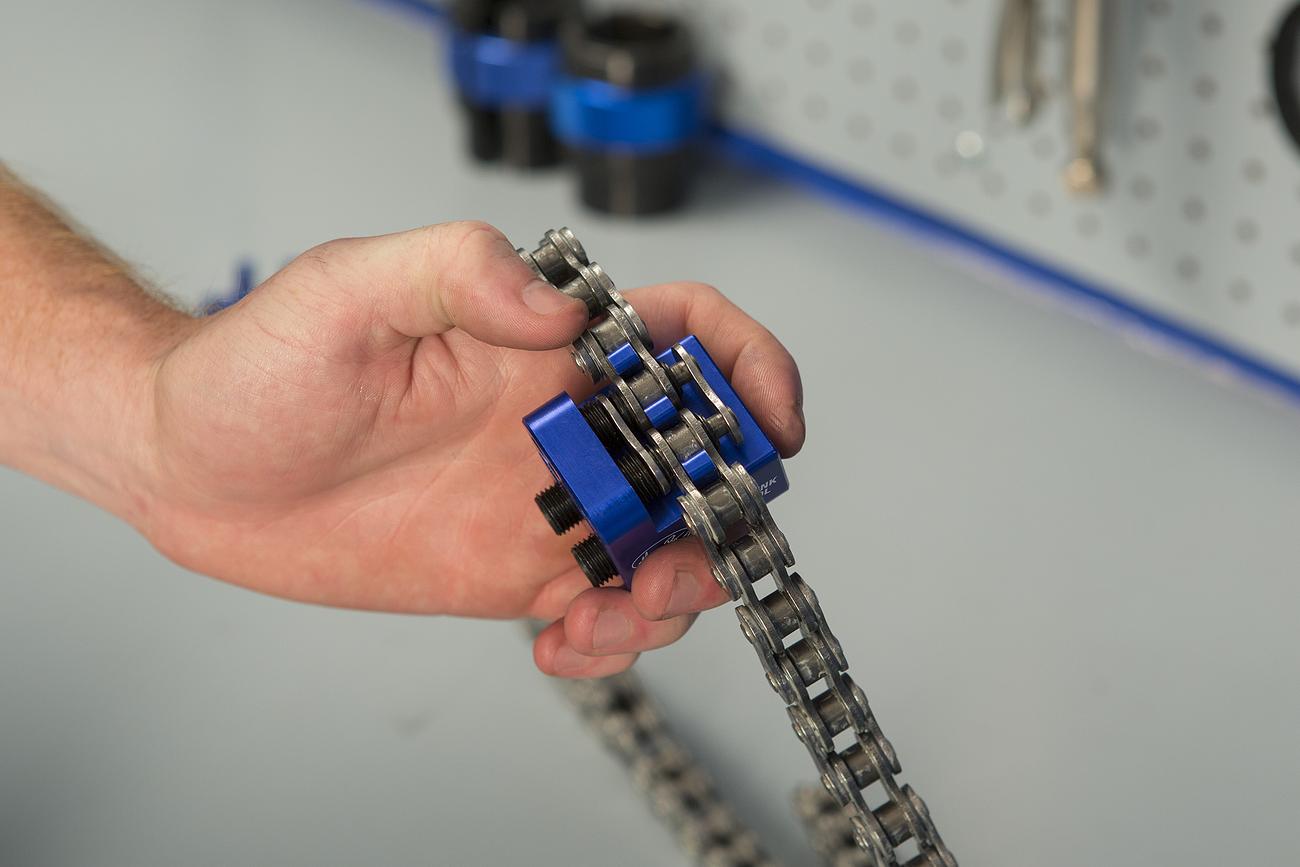 MOTION PRO Kettenschloss-Verpresswerkzeug