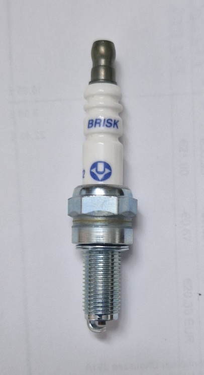 BRISK Zündkerze AR12C passend für KTM 65 SX / GasGas MC 65 / Husqvarna TC 65 2024-