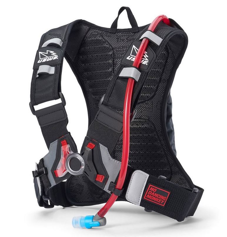 USWE Trinksystem: RAW 8 Carbon 3 Liter, schwarz