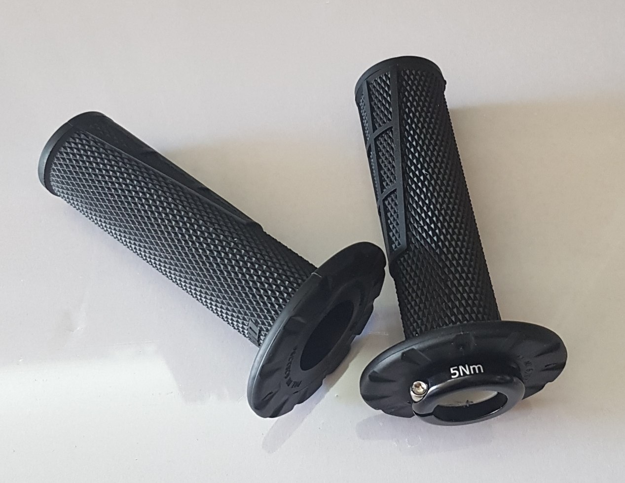 KTM/ODI Griff (Paar): Lock-On OEM Freeride E-XC 2018-2023, schwarz